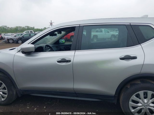 5N1AT2MVXLC780696 Nissan Rogue S Intelligent Awd