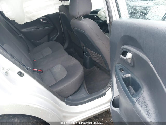 KIA RIO LX 2016 KNADM4A35G6691150 Image 8