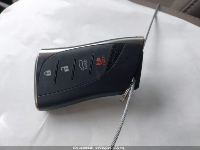 JTJAM7BX8M5275567 Lexus 460 Premium