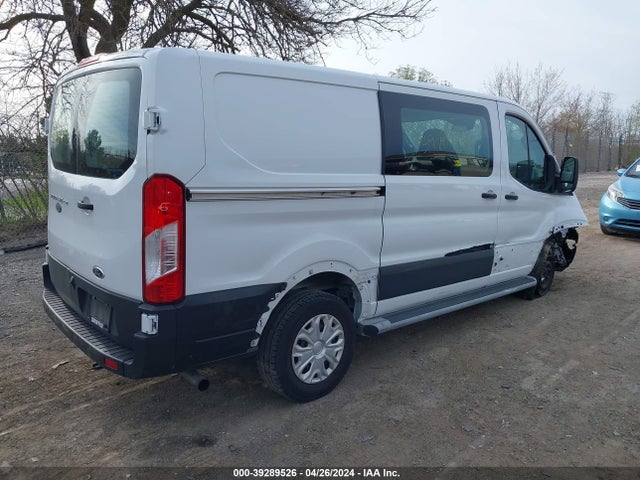 Ford Transit-250 2021 1FTBR1Y83MKA44003 Image 4
