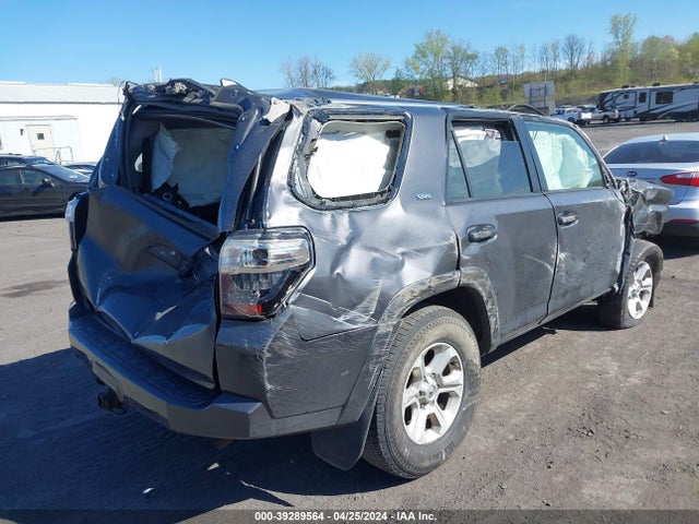 Toyota 4RUNNER SR5 2016 JTEBU5JR0G5330074 Image 4
