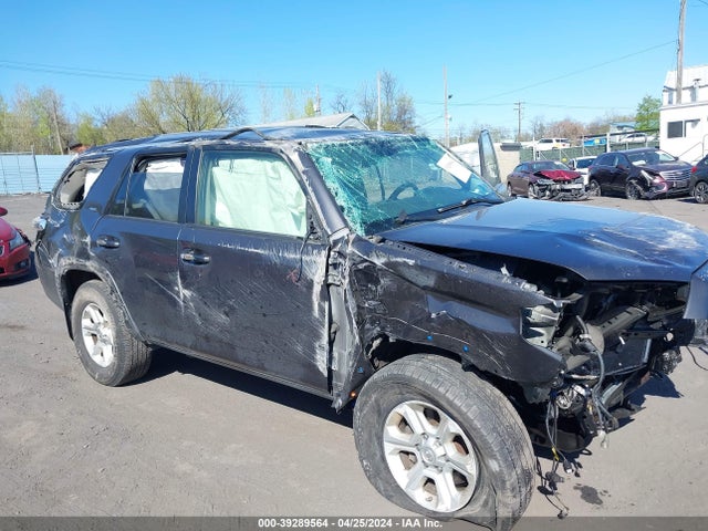 Toyota 4RUNNER SR5 2016 JTEBU5JR0G5330074 Image 6