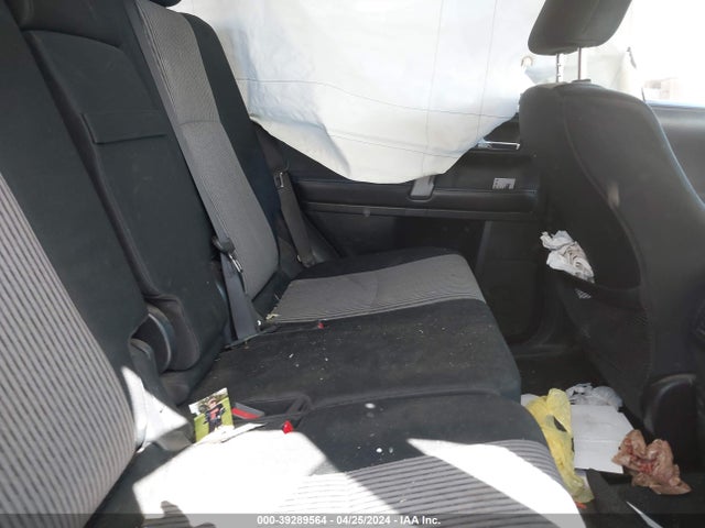 Toyota 4RUNNER SR5 2016 JTEBU5JR0G5330074 Image 8