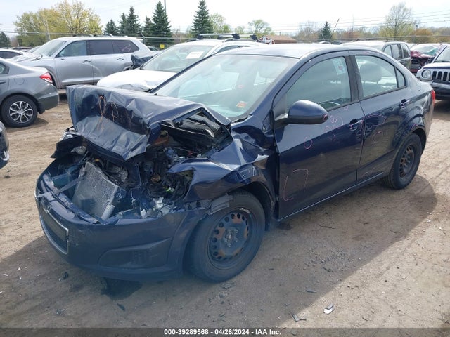 Chevrolet Sonic Ls Auto 2016 1G1JA5SH8G4161841 Image 2