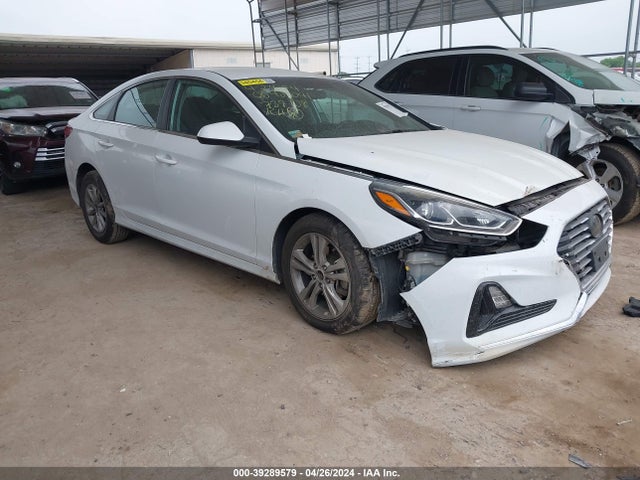 Hyundai SONATA SE 2019 5NPE24AF9KH739108 Image 1