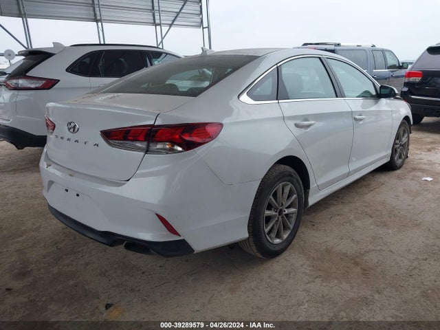 Hyundai SONATA SE 2019 5NPE24AF9KH739108 Image 4