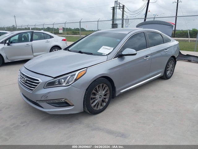 Hyundai Sonata Limited 2015 5NPE34AF2FH161159 Image 2