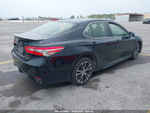 Toyota CAMRY SE 2018 JTNB11HK7J3070348 Image 4