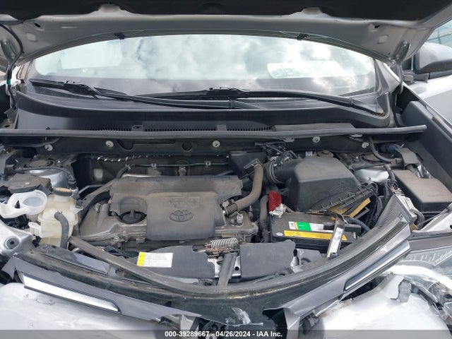 Toyota RAV4 LE 2018 2T3BFREV4JW713531 Image 10