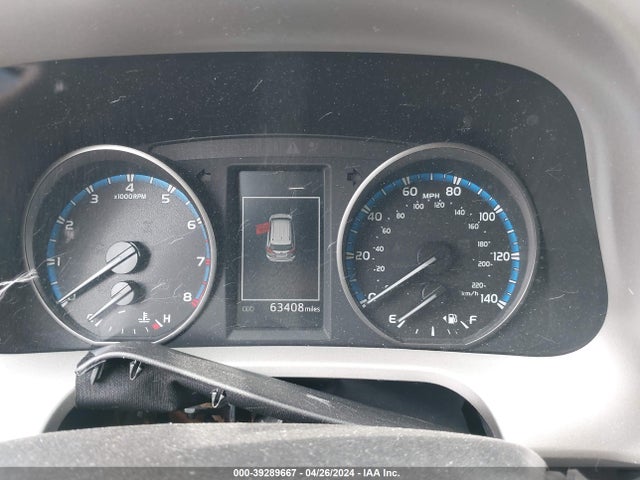 Toyota RAV4 LE 2018 2T3BFREV4JW713531 Image 7