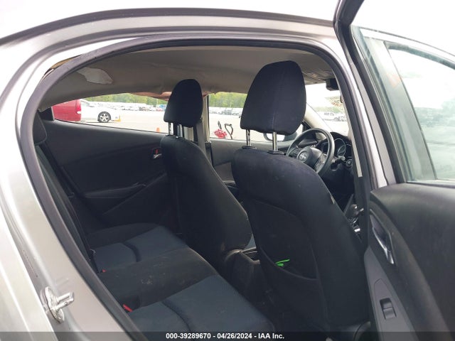 3MYDLBZV2GY144427 Scion IA