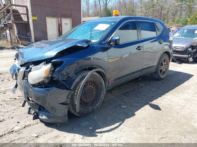 Nissan ROGUE S 2016 KNMAT2MTXGP601428 Image 2