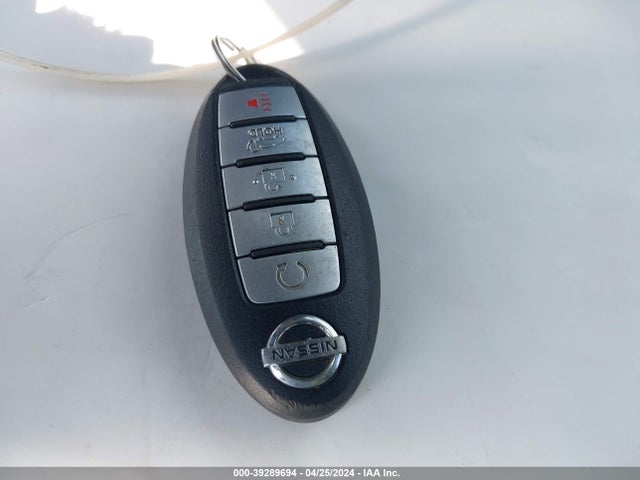 Nissan ROGUE SV 2018 KNMAT2MT1JP592254 Image 11