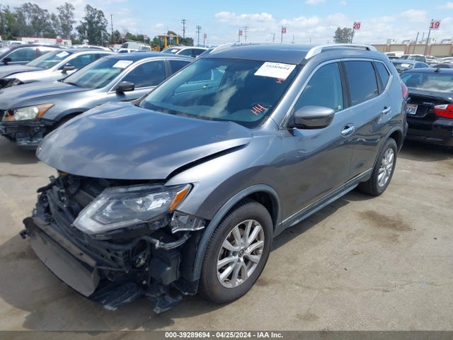 Nissan ROGUE SV 2018 KNMAT2MT1JP592254 Image 2