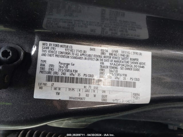 Ford FOCUS SE 2016 1FADP3K29GL301846 Image 9