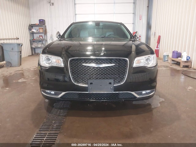 2C3CCAKG9JH226690 Chrysler 300