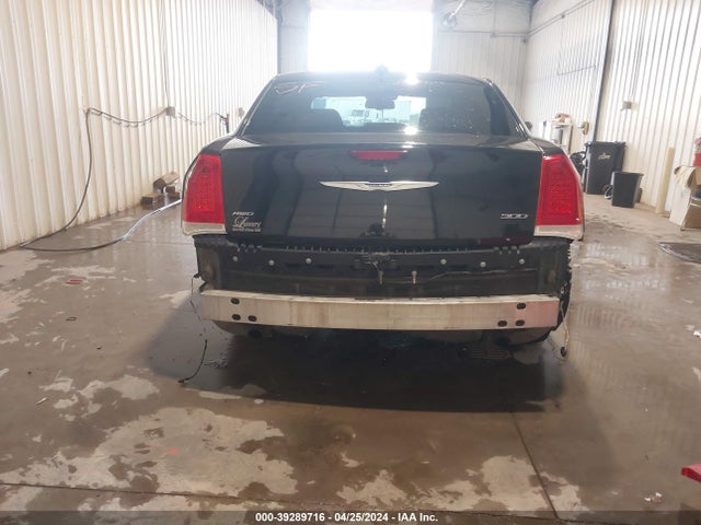 2C3CCAKG9JH226690 Chrysler 300