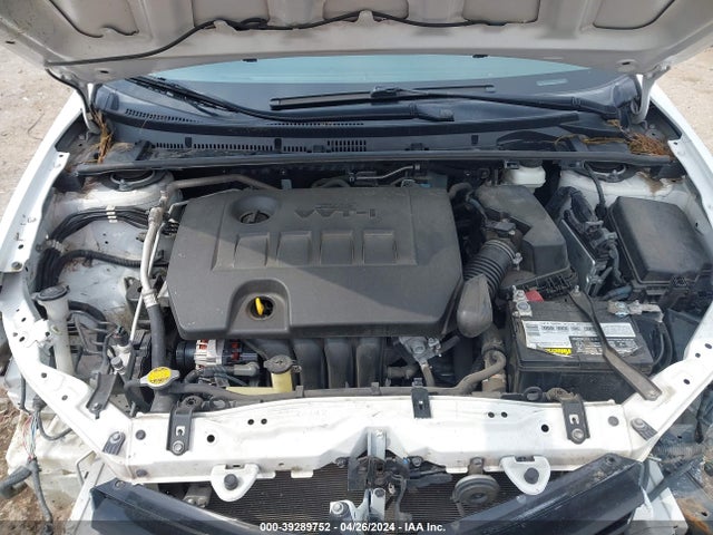 Toyota COROLLA LE 2017 5YFBURHE7HP651550 Image 10