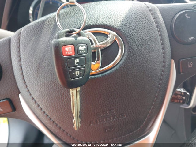 Toyota COROLLA LE 2017 5YFBURHE7HP651550 Image 11