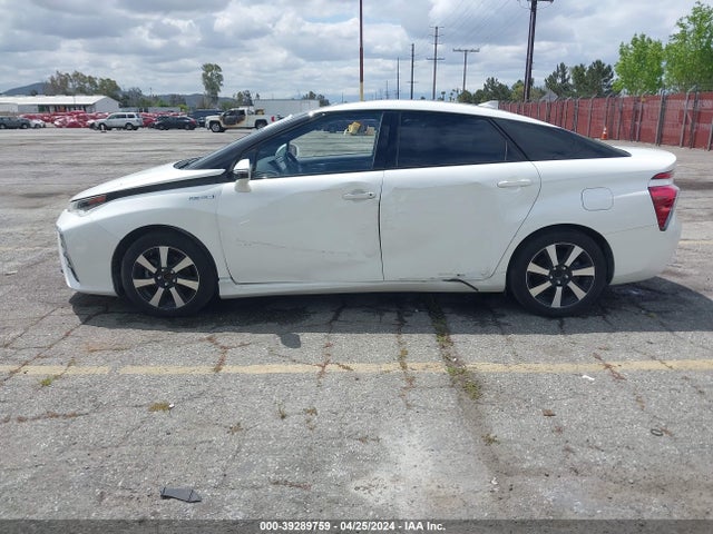 Toyota Mirai 2018 JTDBVRBD6JA004726 Image 14