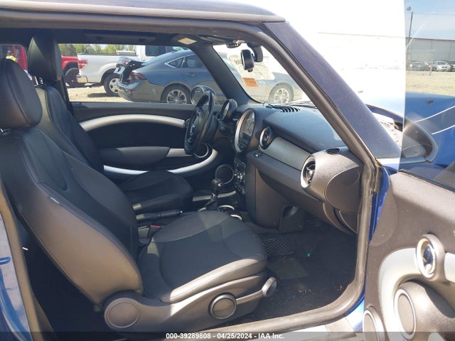 2012 MINI COOPER WMWSU3C59CT541862 Photo 4