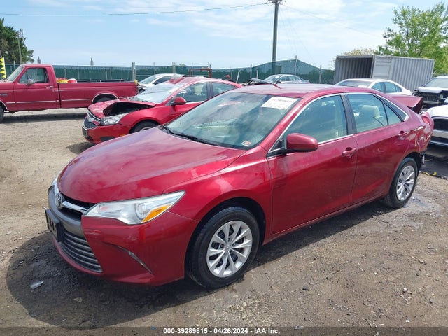 Toyota CAMRY LE 2017 4T1BF1FK3HU646056 Image 2