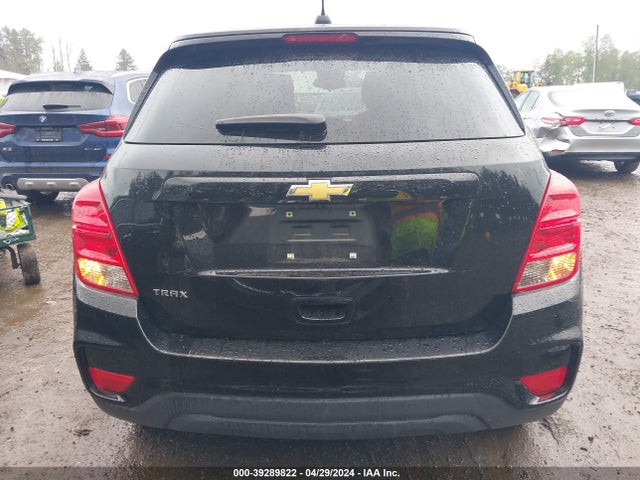 Chevrolet TRAX LS 2019 3GNCJKSB1KL371881 Image 17