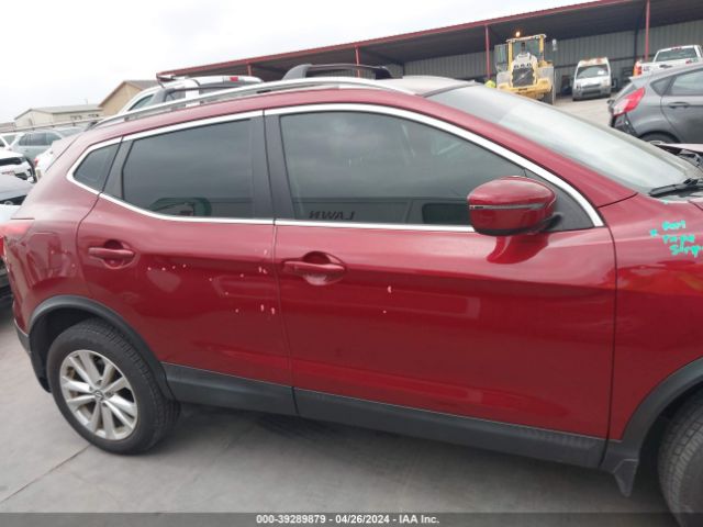 JN1BJ1CR1KW352836 Nissan Rogue Sport Sv