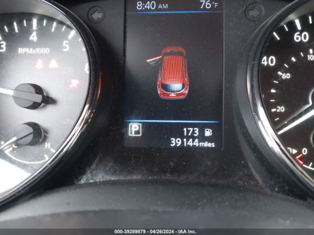 JN1BJ1CR1KW352836 Nissan Rogue Sport Sv