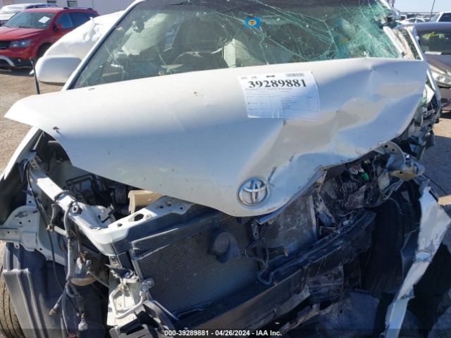 5TDYK3DC2GS763440 Toyota Sienna Xle/limited