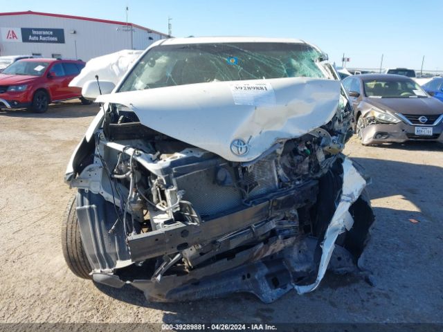 5TDYK3DC2GS763440 Toyota Sienna Xle/limited