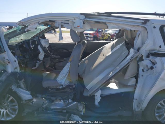 5TDYK3DC2GS763440 Toyota Sienna Xle/limited