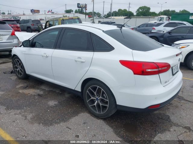 1FADP3H2XHL270857 Ford FOCUS SEL