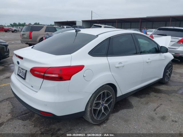 1FADP3H2XHL270857 Ford FOCUS SEL