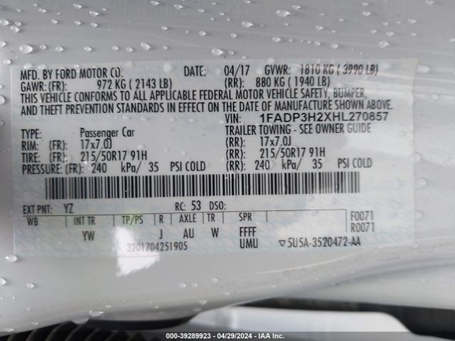 1FADP3H2XHL270857 Ford FOCUS SEL