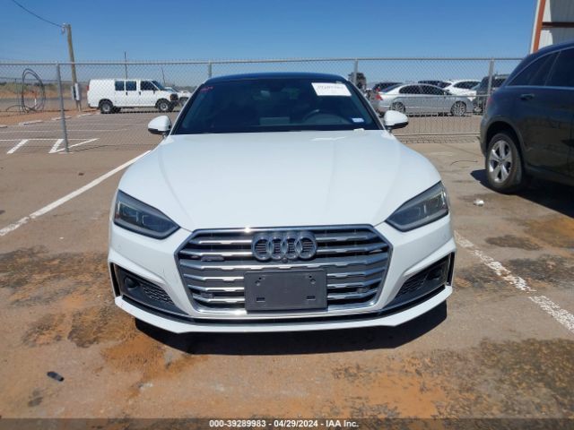WAUUNAF52JA046790 Audi A5 2.0t Premium