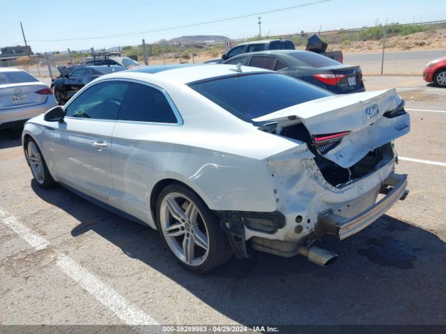WAUUNAF52JA046790 Audi A5 2.0t Premium