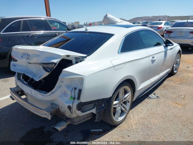 WAUUNAF52JA046790 Audi A5 2.0t Premium