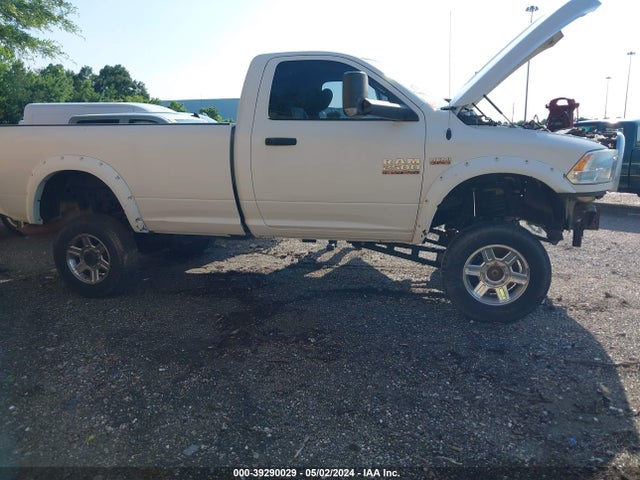 RAM 2500 Tradesman Regular Cab 4x4 8' Box 2018 3C6MR5AJ8JG379765 Image 4