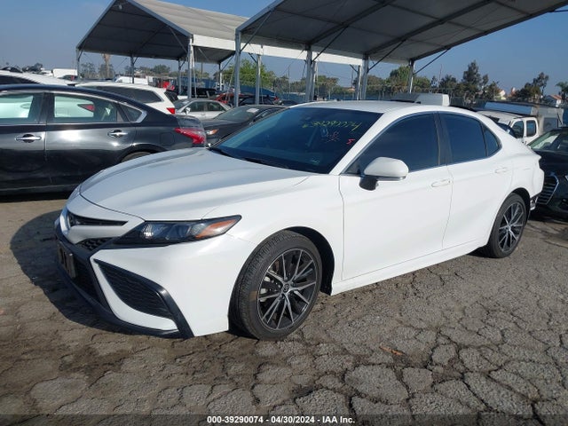 Toyota CAMRY SE 2022 4T1G11AK7NU683490 Image 2