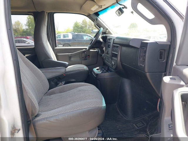 Chevrolet Express 3500 Lt 2017 1GAZGPFF5H1197219 Image 5