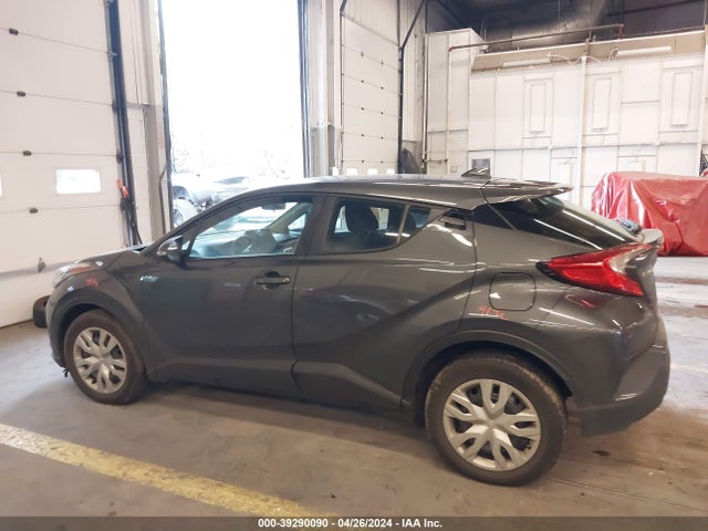 Toyota C-HR LE 2021 NMTKHMBX7MR138848 Image 14