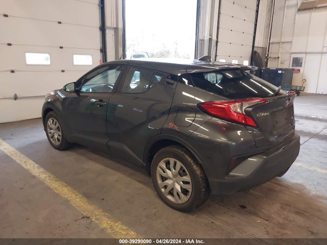 Toyota C-HR LE 2021 NMTKHMBX7MR138848 Image 3