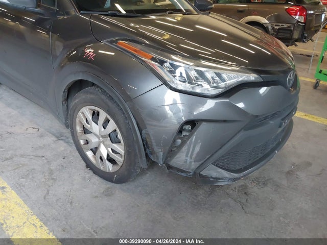 Toyota C-HR LE 2021 NMTKHMBX7MR138848 Image 6