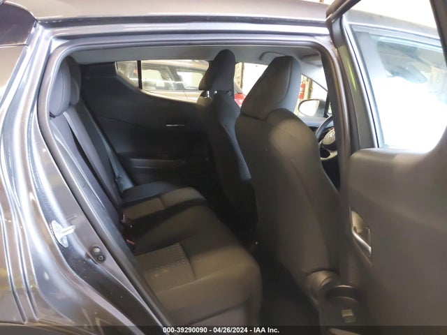 Toyota C-HR LE 2021 NMTKHMBX7MR138848 Image 8