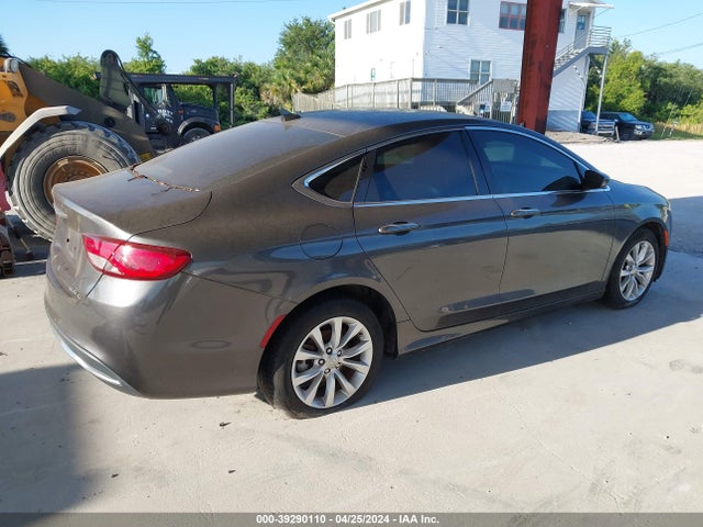 Chrysler 200 C 2015 1C3CCCCB0FN710812 Image 4