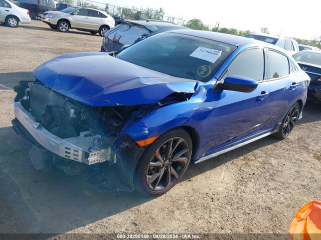 Honda Civic Sport 2018 SHHFK7H47JU224744 Image 2
