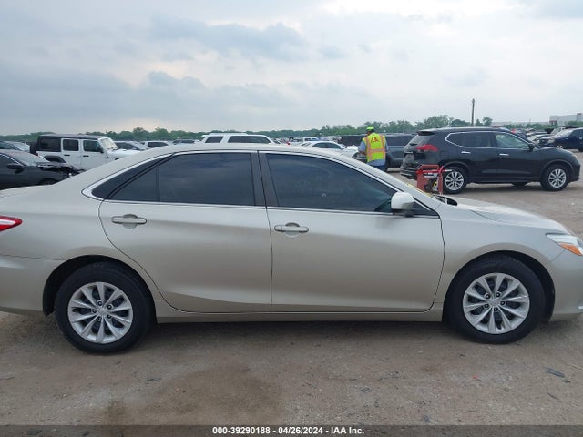 Toyota CAMRY LE 2016 4T4BF1FK3GR532627 Image 13
