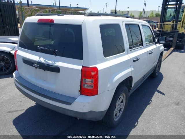 1C4NJPBAXED627094 Jeep Patriot Sport