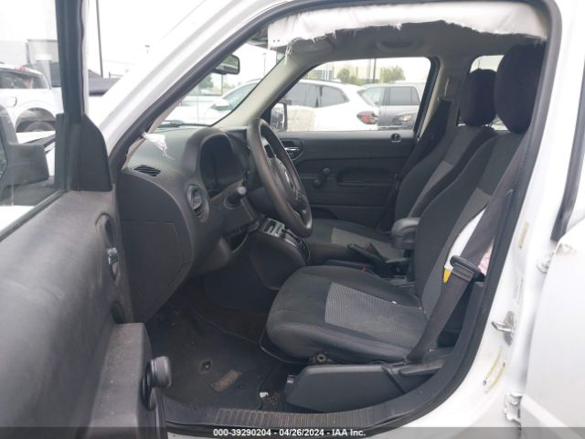 1C4NJPBAXED627094 Jeep Patriot Sport